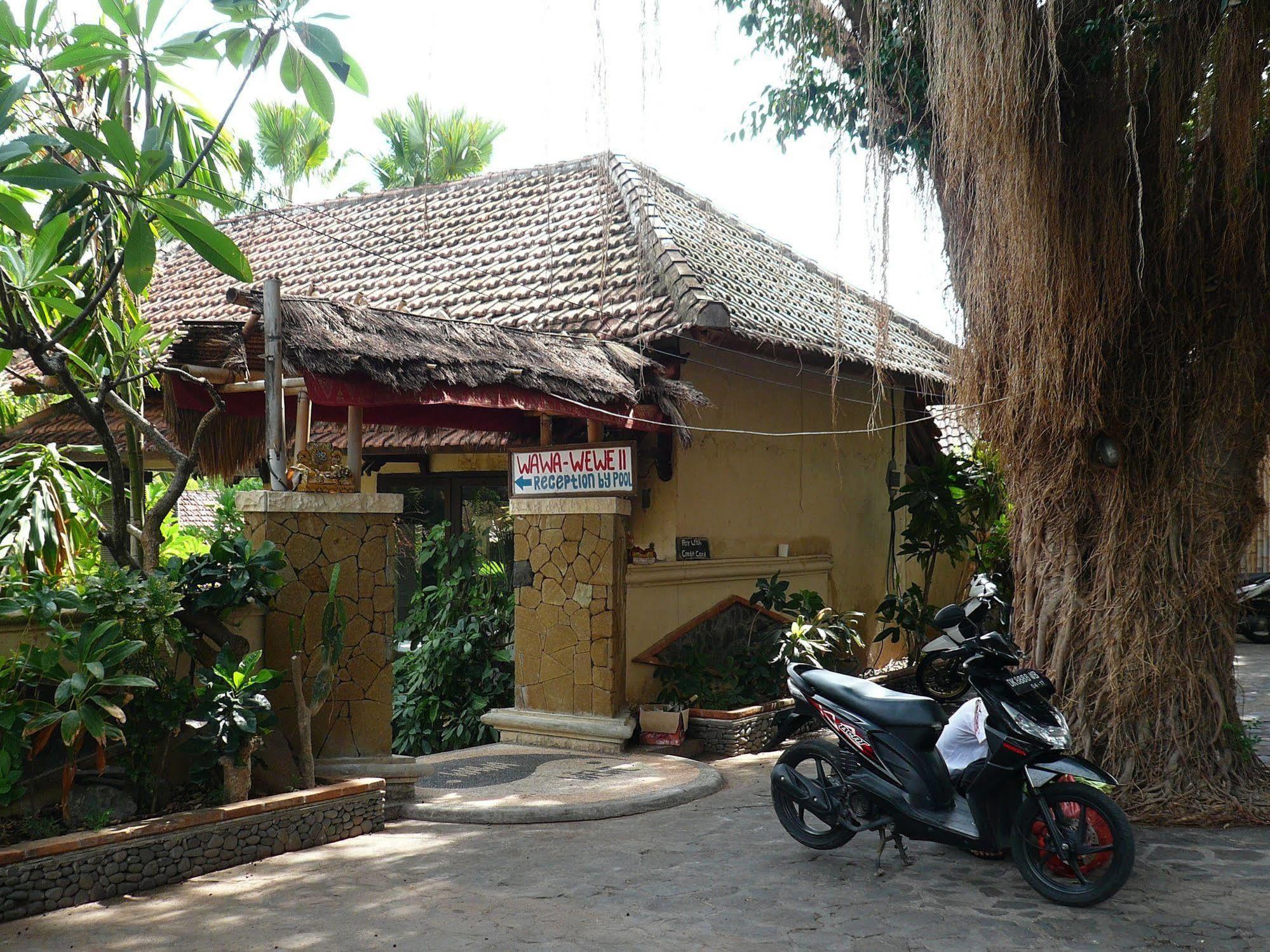 Wawa Wewe II Villas Amed  Exterior photo