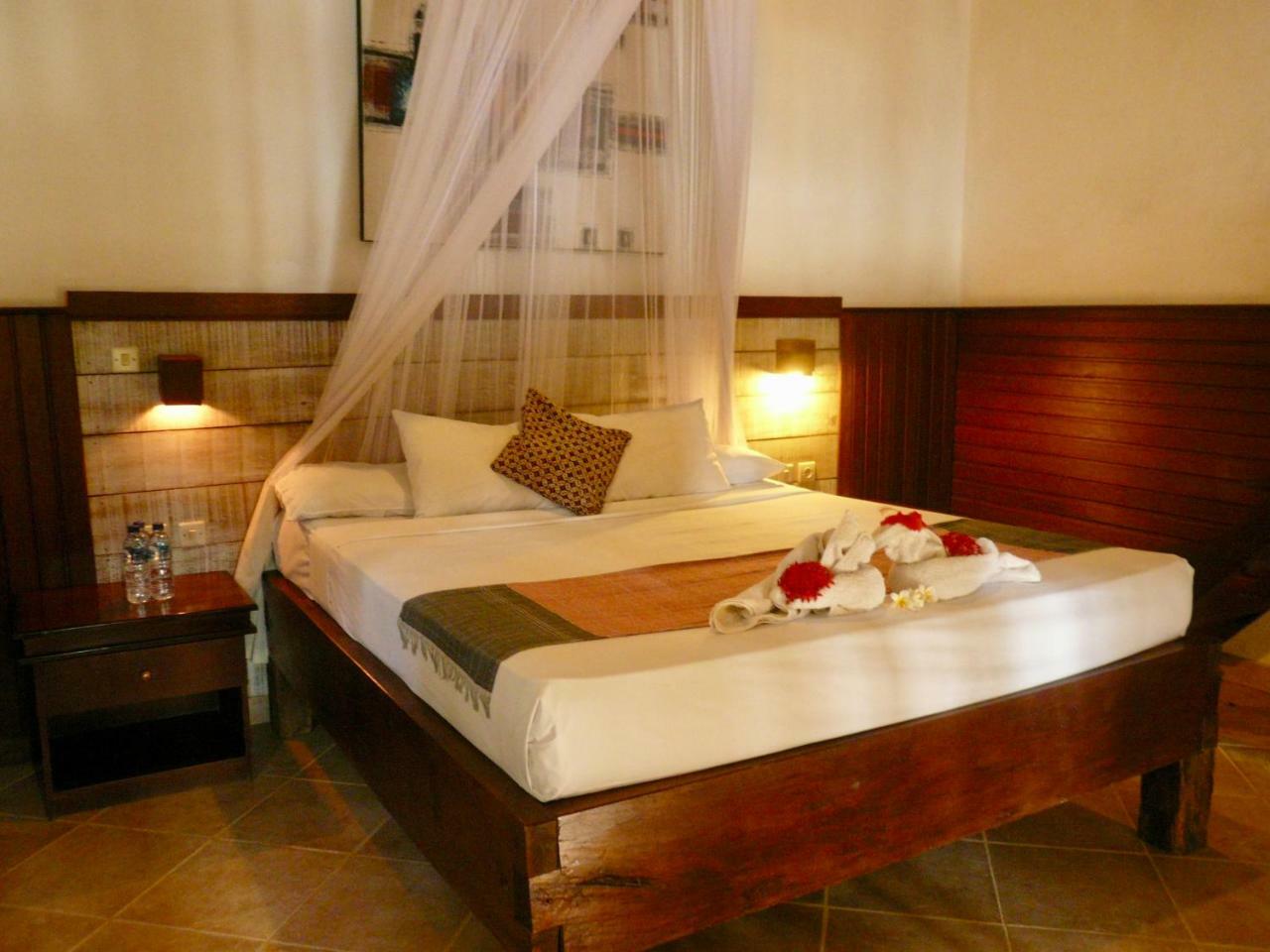 Wawa Wewe II Villas Amed  Exterior photo