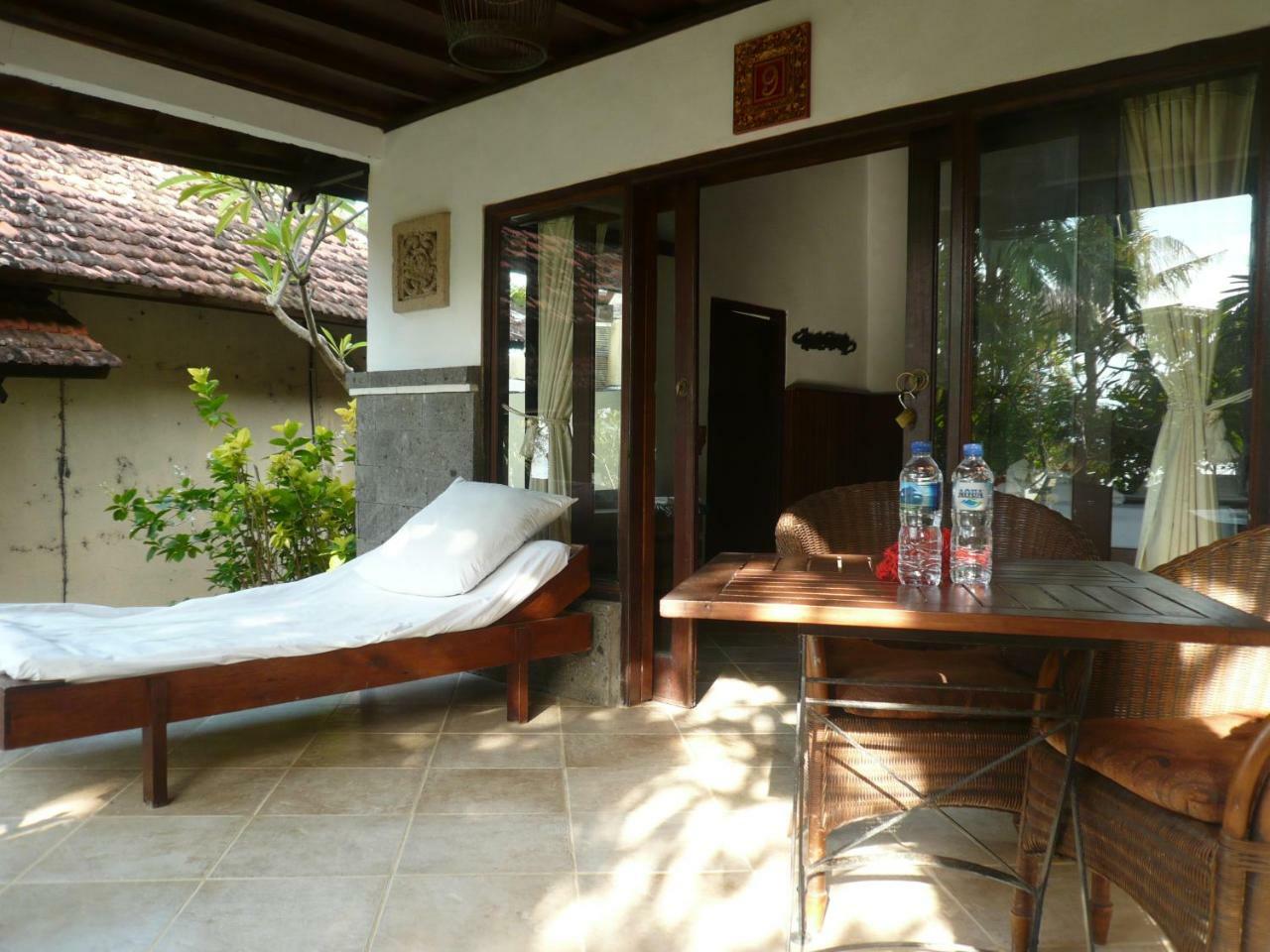 Wawa Wewe II Villas Amed  Exterior photo