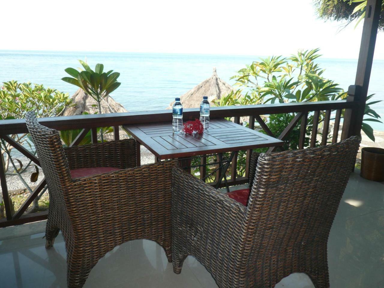 Wawa Wewe II Villas Amed  Exterior photo